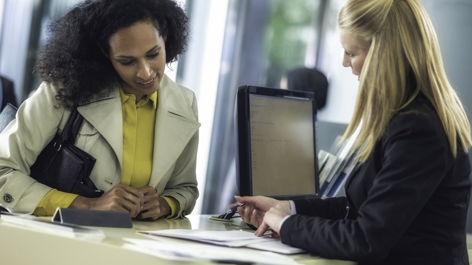 cash handling for retail banks